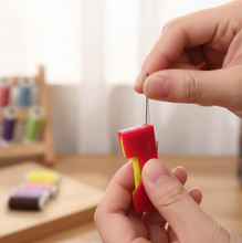 Automatic Needle Threading Device (Multicolour)